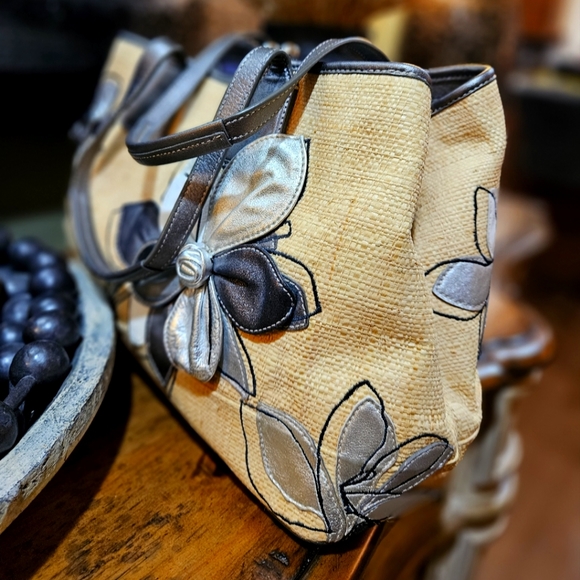 Coach vintage handbag NWOT - Picture 3 of 8